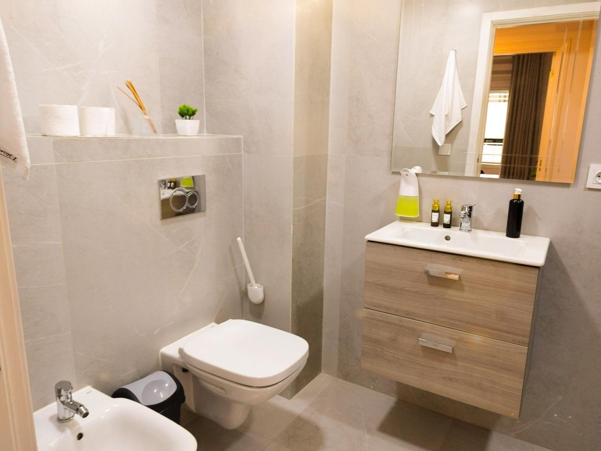 Incroyable Appartement A Playa Enface Cafe Sky 17 Tanger Eksteriør billede