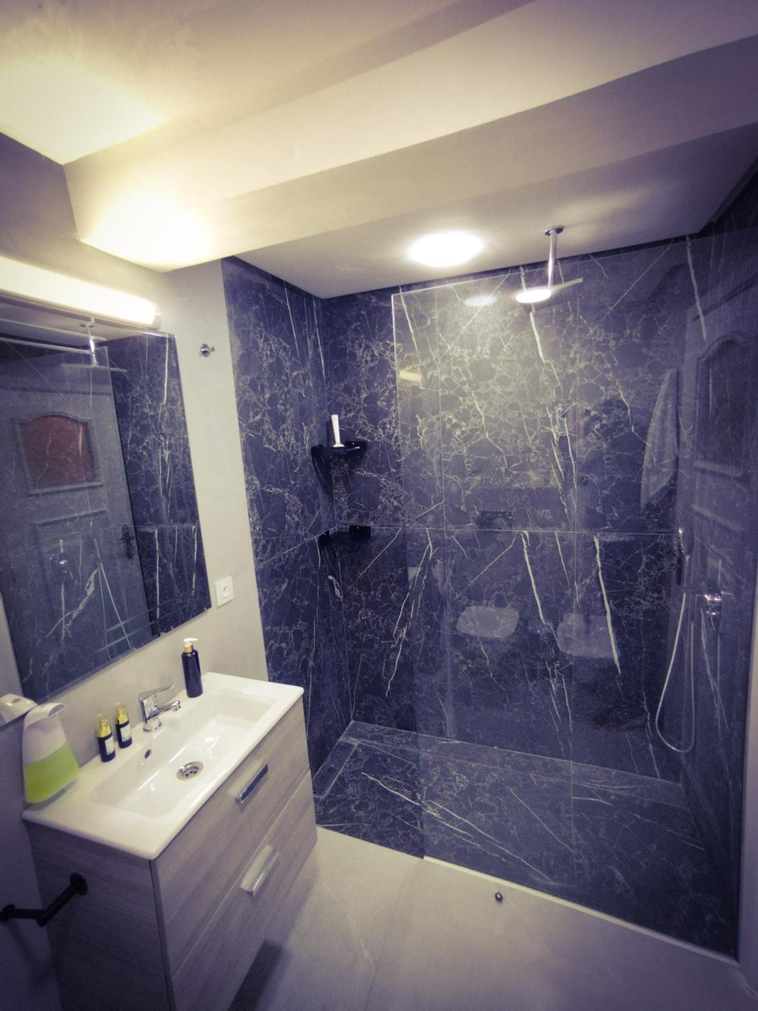 Incroyable Appartement A Playa Enface Cafe Sky 17 Tanger Eksteriør billede